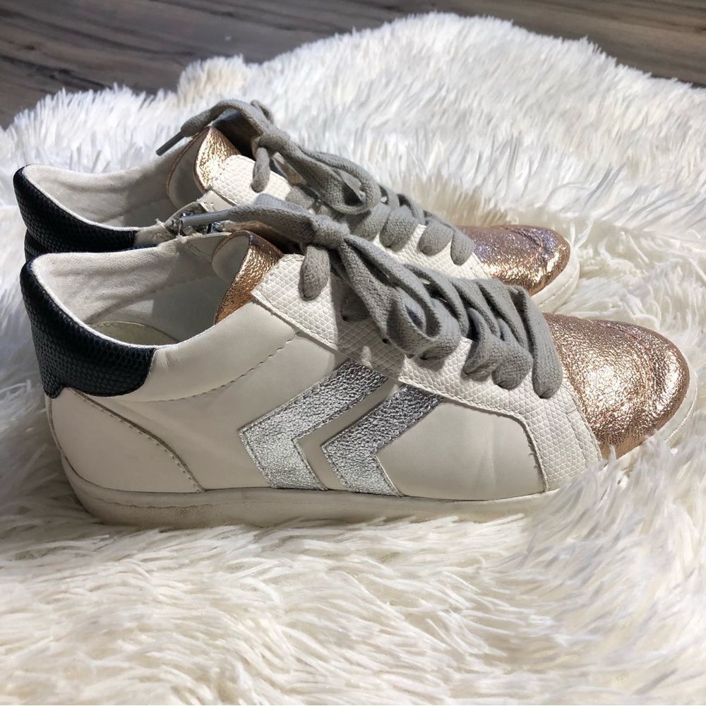 DOLCE Vita MIDI Sneaker, Size: 6